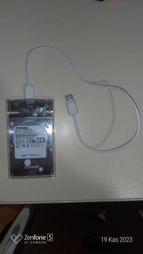 TOSHIBA USB 3.0 500 G.B HARİCİ H.D.D