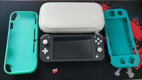 Nintendo Switch Lite - Oyunlar ve Aksesuarlar