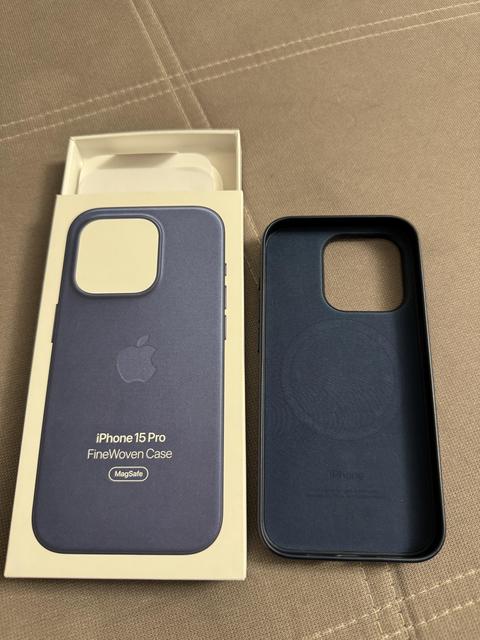 iPhone 15 Pro Finewoven Mikro dokuma kılıf Pacific Blue
