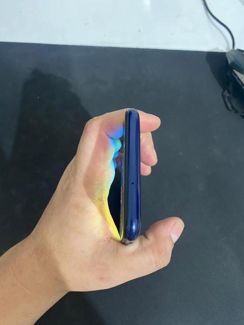 [SATILDI] Samsung M20 3/32GB Mavi Sorunlu