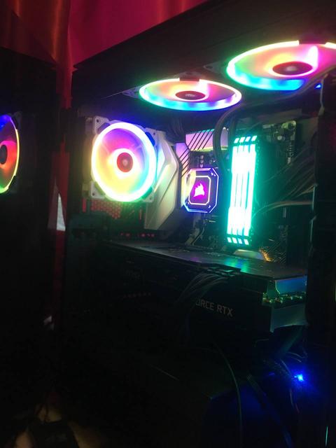 CORSAİR 500D RGB SE