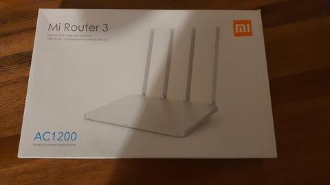 Satılık Xiaomi Mi Router 3 & TP Link AV500 Nano Powerline