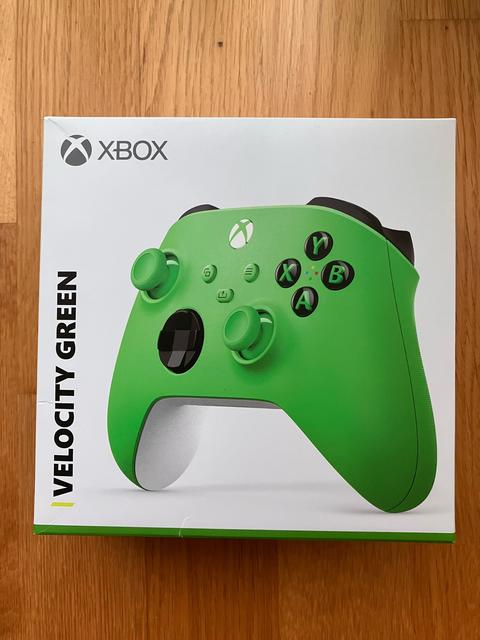 [SATILDI] Xbox 9. nesil kontrolcü Velocity Green SIFIR