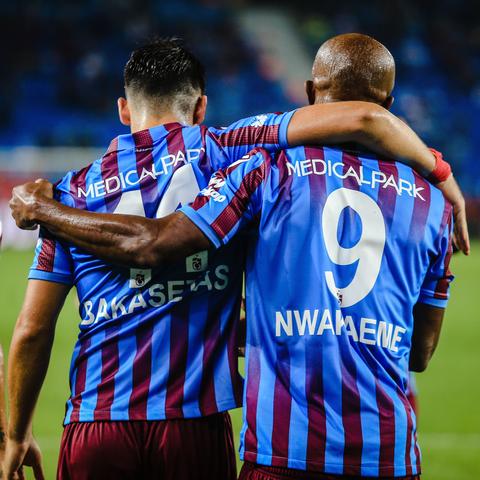 🔴🔵 ŞAMPİYON TRABZONSPOR! 🏆 #8 | Eze Eze Kupa Karadeniz’e! | 2021-22 Sezonu - Şampiyona Saygı!