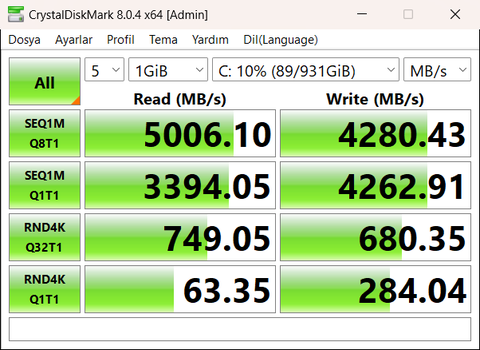 Microsoft standart nvme driver'ı phison nvme driver'ı karşılaştırması.