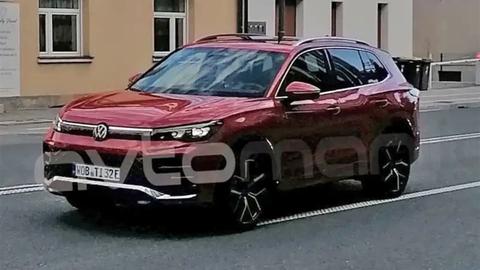 2024 Volkswagen Tiguan'ın kamuflajsız görselleri sızdırıldı