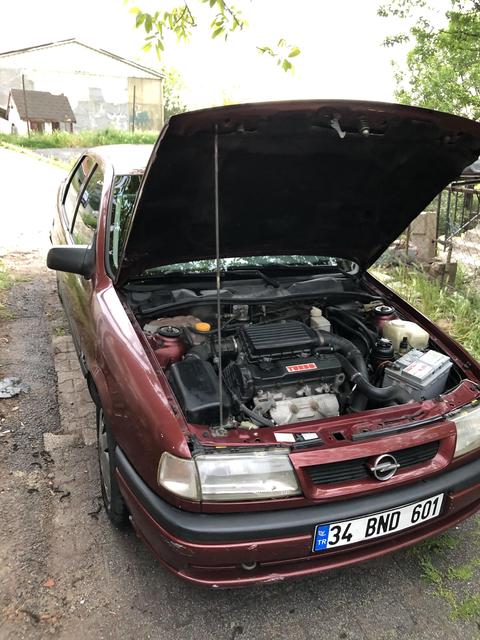 GÜMRÜK ÇIKIŞLI TEMİZ 1992 OPEL VECTRA 1.7TD GL TURBO DİZEL