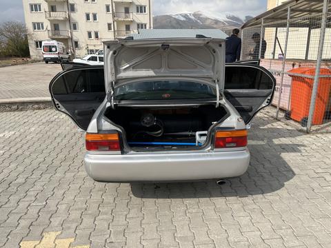 Satılık 1998 model 1.6 Efsane kasa toyota