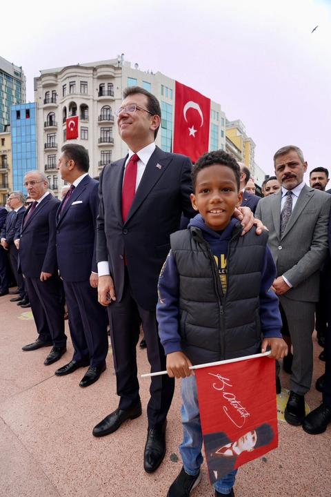 Yandaş Medyanın Bir Kumpası Daha Çöktü !