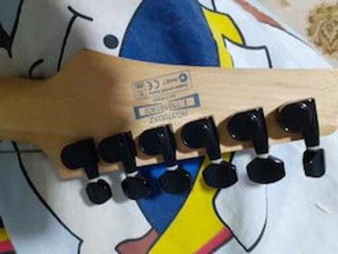 ibanez rg 370 dx z takas olur (satılık) 4000tl