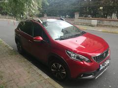 Peugeot 2008 1.6 blue-hdi dizel otomatik allure