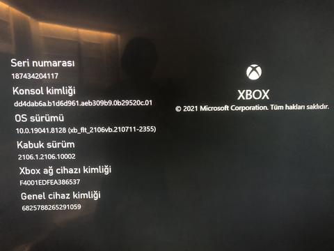 Xbox Series S (Satılık) - Sıfır Gibi ve 2 Yıl Daha Microsoft Garantili