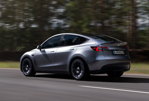 TESLA MODEL Y KULLANANLAR KULUBU 2023