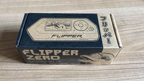 Flipper zero satıyorum - 30000 tl- aparatları yanında- kapalı kutu