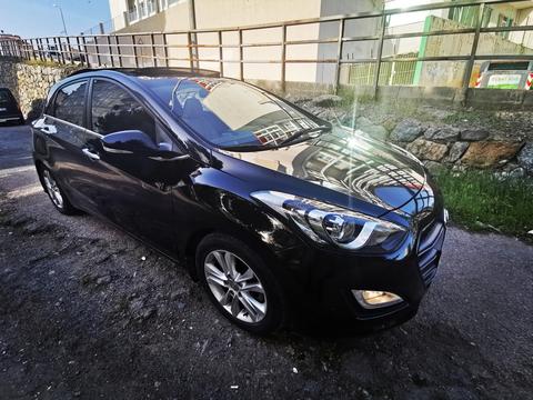 Acil Satılık Hyundai i30 En Üst Paket Otomatik Benzin & LPG