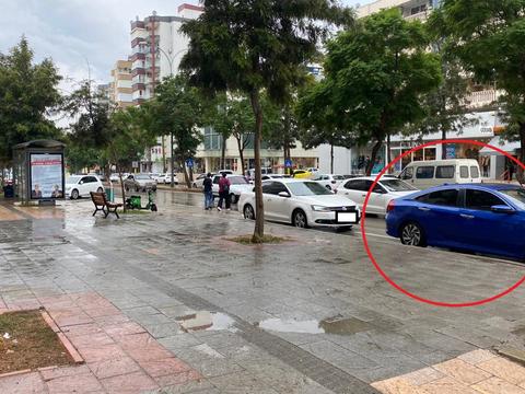 Akan Trafikte Açık Kapı