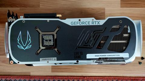 Zotac Gaming GeForce RTX 4080 16 GB Trinity Ekran Kartı İçin PSU Önerisi