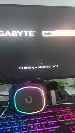 Pc sıfırlanırken %55te kaldı