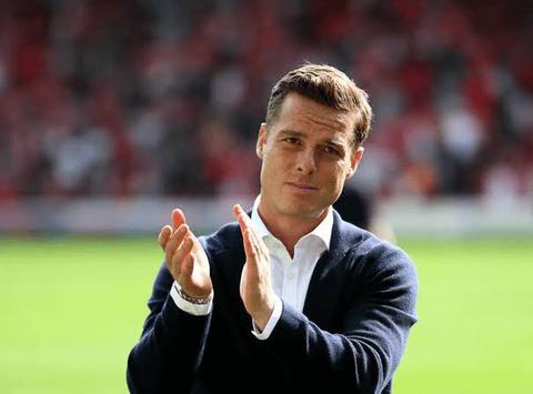 TOTNIMIN YENİ HOCASI:SCOTT PARKER(TAHMİN)