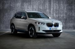 BMW Yeni iX3'ü tanıttı