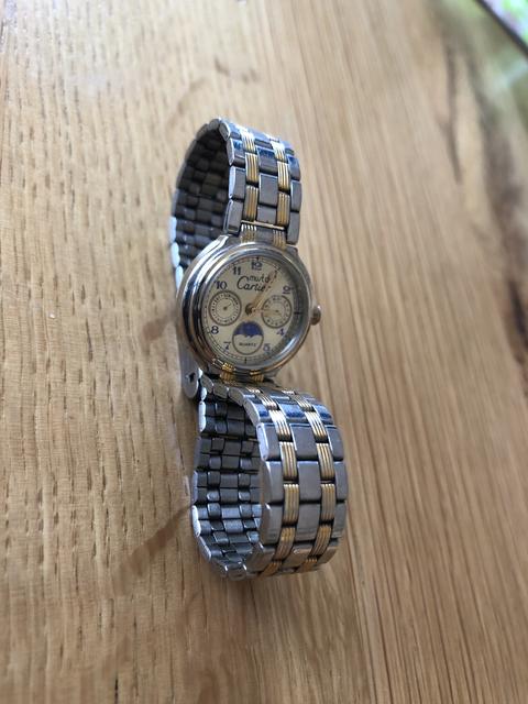 Bu Cartier saat orjinal mi ?