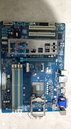 SATILIK GIGABYTE Z77-DS3H 1155 PIN ANAKART