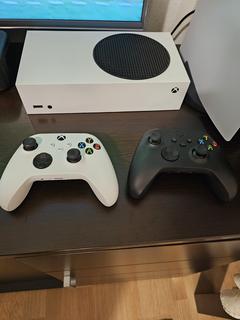 Satılık Xbox series S çift kollu