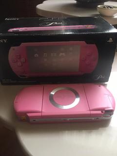 Koleksiyonluk Sıfır Ayarında KUTULU PSP FAT 1004 Pink Edition ve PSVİTA 3G/WİFİ Uygun Fiyatta KAÇMAZ