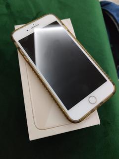 Apple Iphone 8 Plus Gold 64 GB 3800 TL