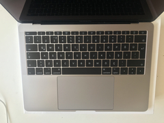 [ 8000 TL ] MacBook Pro 13.3' 2017 TR | i5-8GB-128GB | Pil Devir: 128