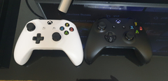 Xbox One X - 2 Gamepad