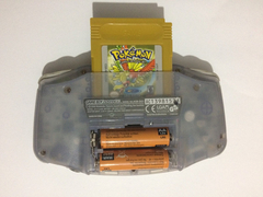 Satılık Game Boy Advance + Pokemon Gold