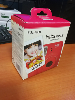 Fujifilm Instax Mini 8 Şipşak Fotoğraf Makinesi (Rasperry)