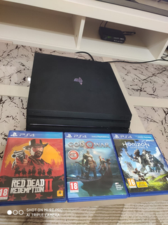 ps4 pro, psn hesabı ve kutulu oyunlar