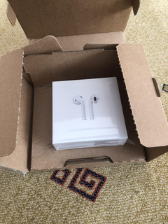 Satılık Airpods fiyat güncellendi.