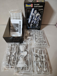 [SATILDI] SATILIK REVELL BATTLESTAR GALACTICA MAKET FİGÜR