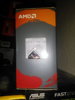 Ryzen 7 1700X 3.4GHZ AM4 İşlemci ACİLİYETTEN SATILIKTIR