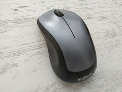 Logitech MK520 Kablosuz Klavye Mouse Set