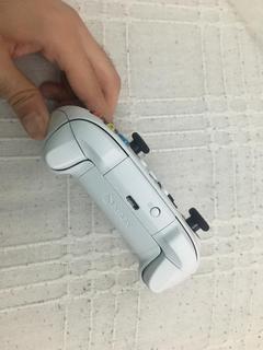 Ürün Satılmıştır!!900 TL Xbox 9.Nesil Robot White (Beyaz) Gamepad
