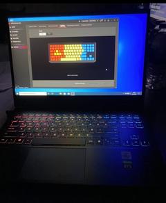 HP Omen Gaming Laptpp i5 10. Nesil RTX 2060 16 GB RAM RGB klavye 144 Hz