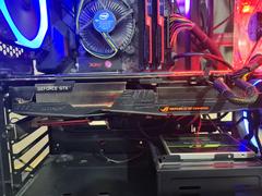 Asus rog strix 1080 oc