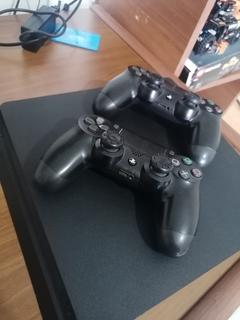 Çok Temiz Playstation 4 Slim 2 Orjinal Kol ve 12 Oyun.