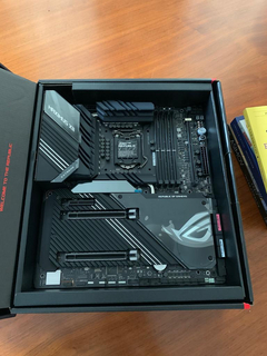 Z490 ROG-MAXIMUS-XII-EXTREME İNDİRİM