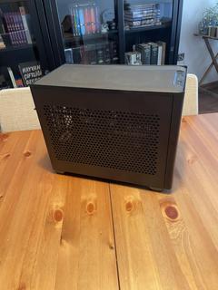 Cooler Master NR200P