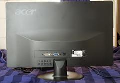 Acer S220HQL - LED monitor DVI + VGA