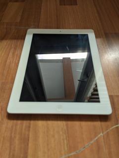 Apple iPad 4 Retina Display - Wifi White MD513LL/A