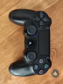 GARANTİLİ PS4 SLIM 500 GB + 2. DUALSHOCK V2