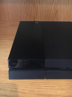 Playstation 4 500 GB Piano black