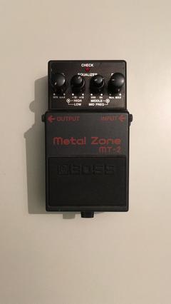 Boss Metal Zone MT-2 Pedal = 125 TL