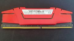 GSKILL RipjawsV Kırmızı 8GB (1x8GB) 3000Mhz DDR4 CL16 Pc Ram